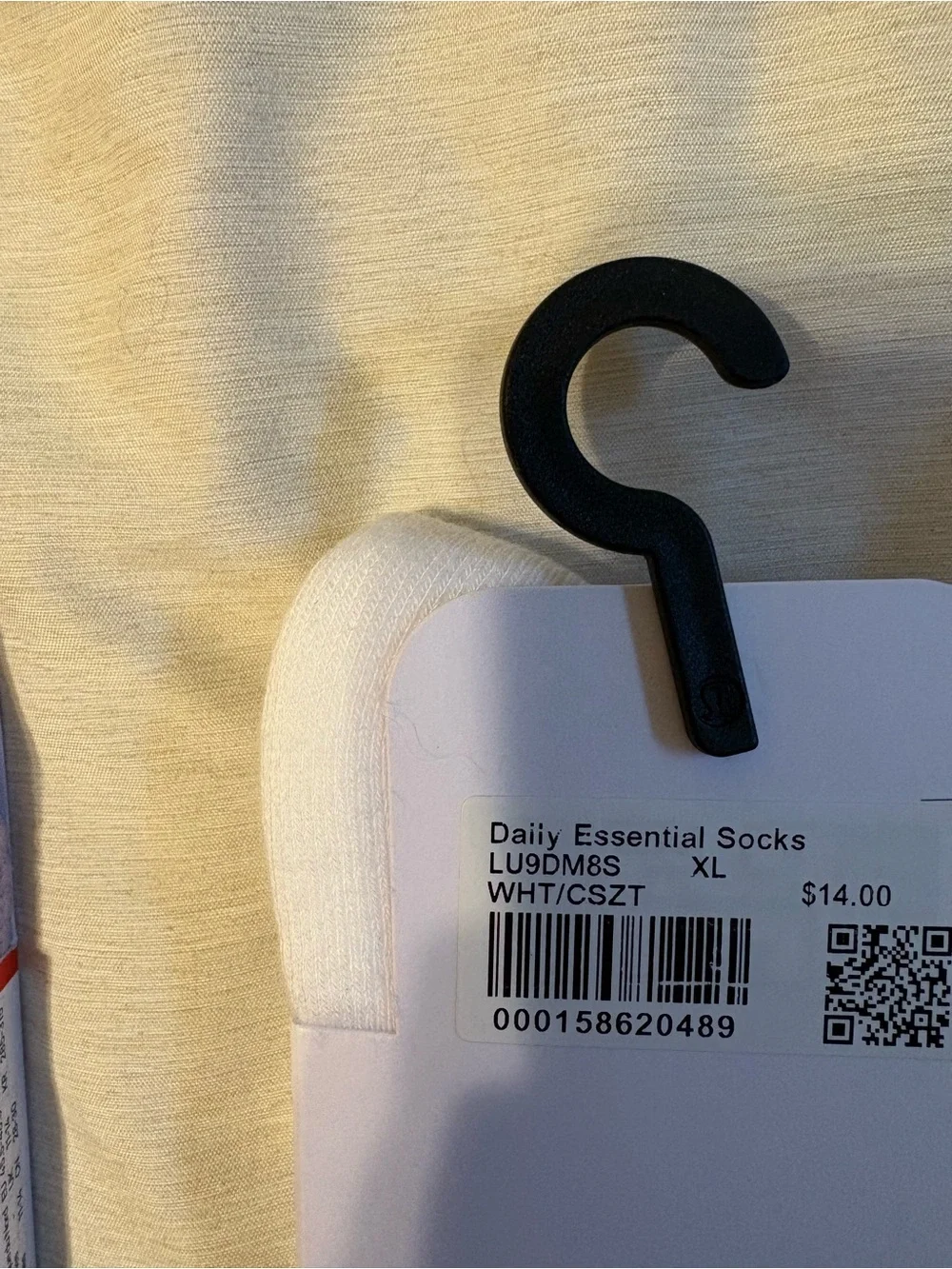 Lulu lemon socks XL